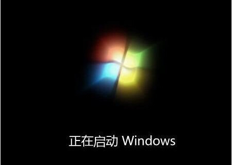 电脑卡在正在启动windows