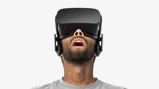 虚拟现实眼罩Oculus Rift发货