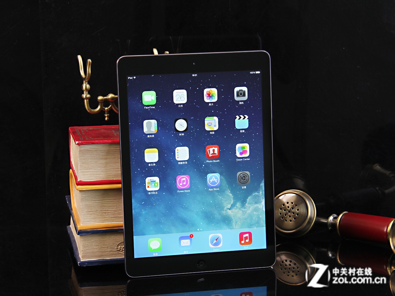 图为：苹果iPad Air