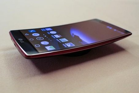 2K屏+810芯片+大内存 从CES看今年的手机趋势