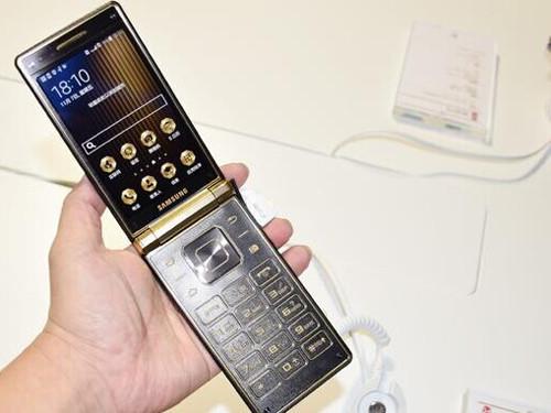 新品商务机更加奢华 三星W2015开始预订 