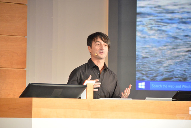 微软发布<a href='http://www.tudoupe.com/win10' target='_blank'><u>win10消费者预览版</u></a> 贯穿全平台 