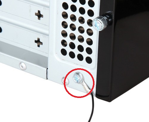 电脑机箱漏电是怎么回事?