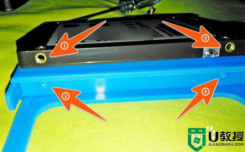 怎么安装固态硬盘台式_主机如何安装固态硬盘