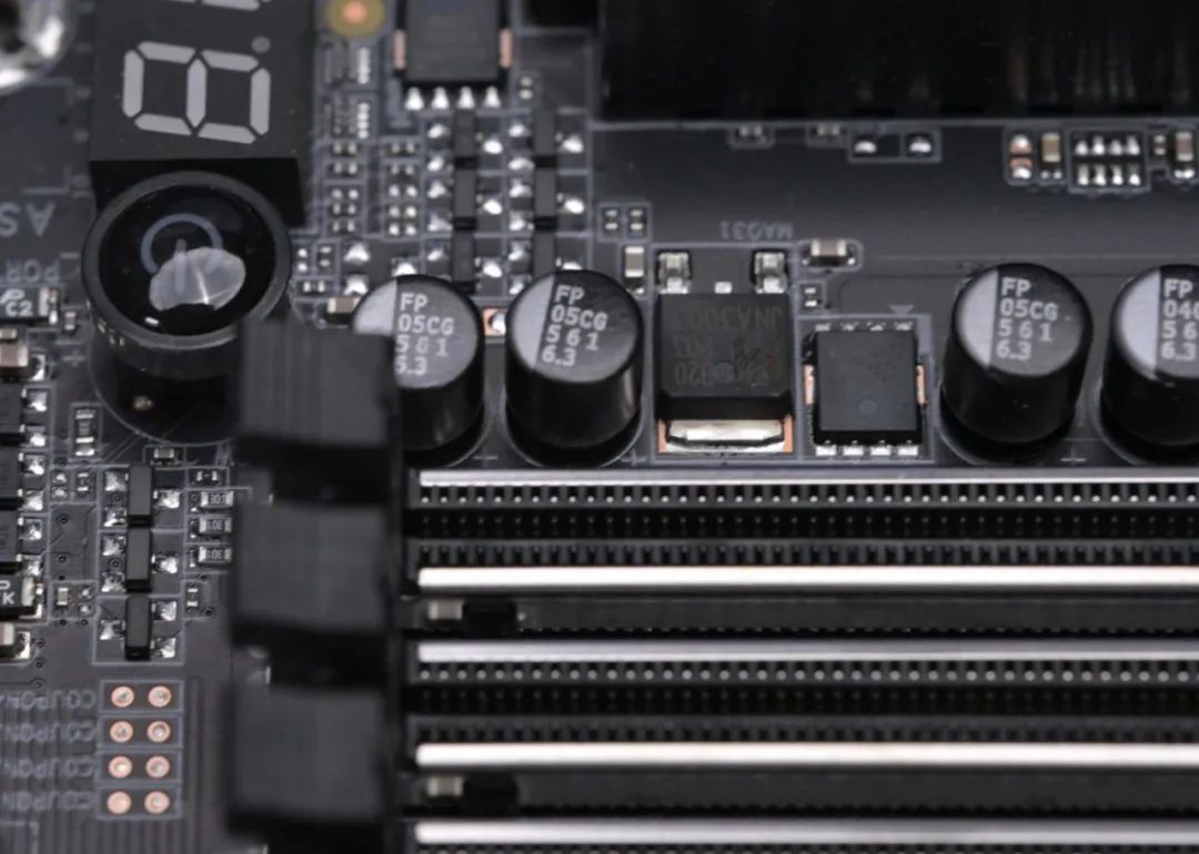 备战PC硬件升级：第12代酷睿和DDR5内存需要怎样的平台？