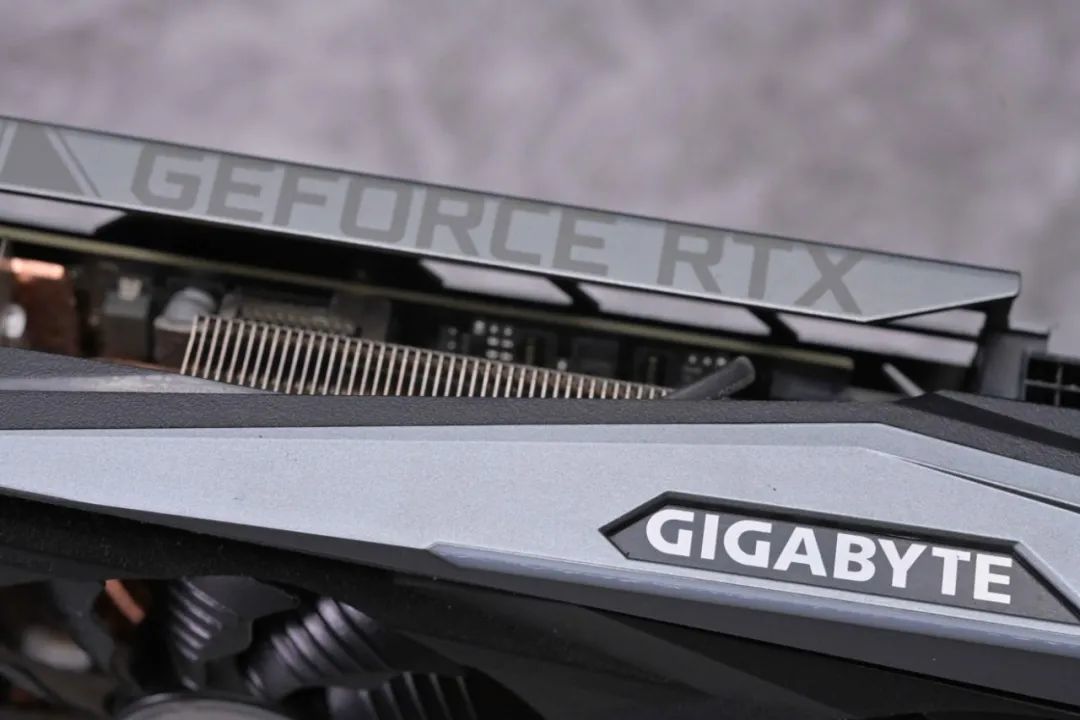 备战PC硬件升级：第12代酷睿和DDR5内存需要怎样的平台？