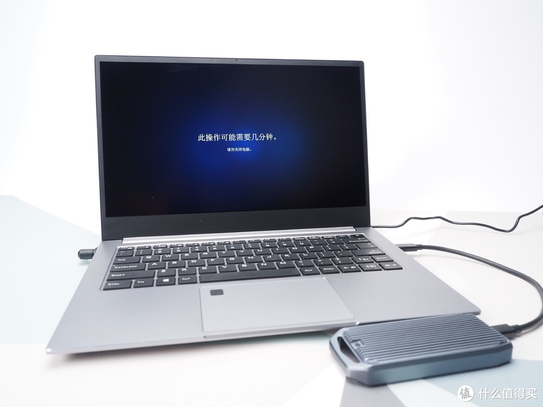 Win11系统U盘打造指南！系统在手说走就走！