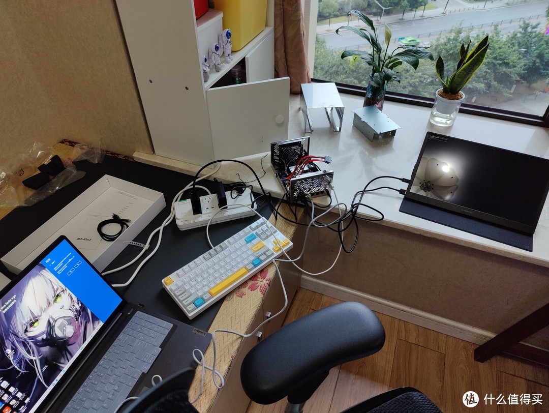 NAS中的性价比大杀器、预装四个系统的AIO ~ 铠晶T202P保姆级新手教程