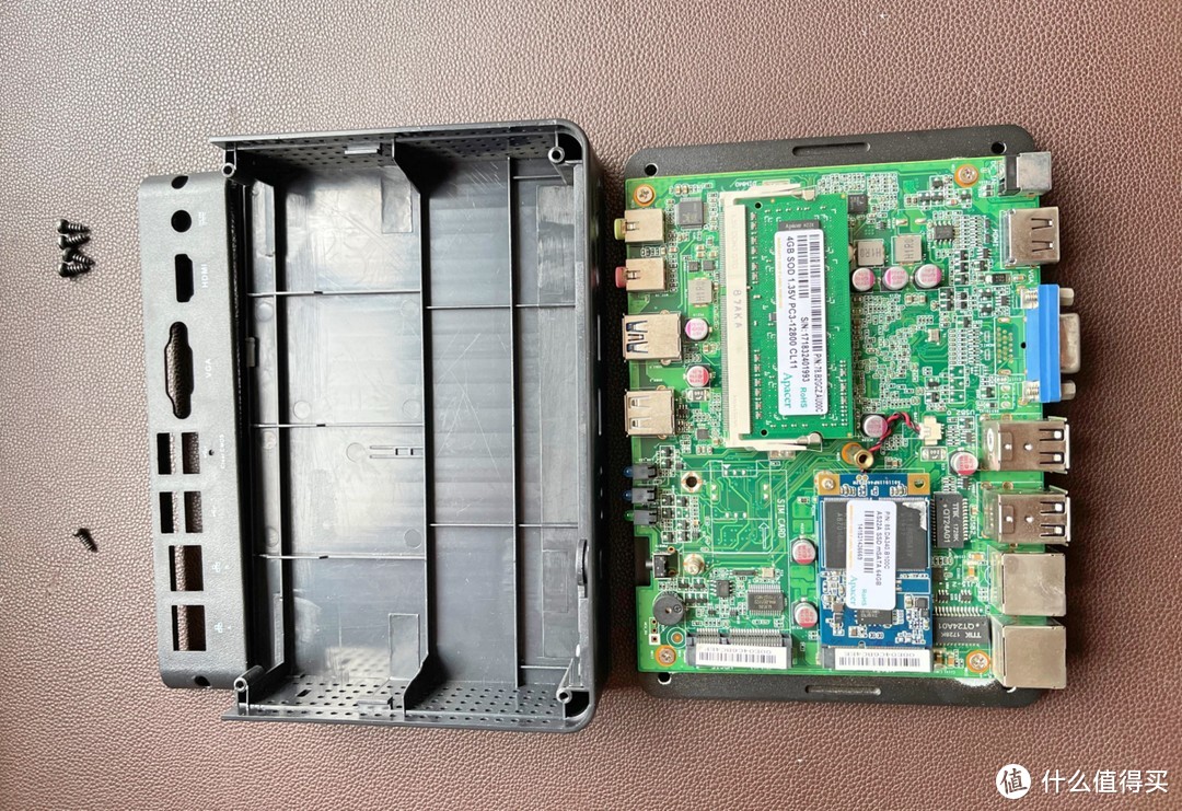 滴滴滴!J1900+4G+64G双千兆软路由简测 仅5W功耗 跑满千兆没毛病