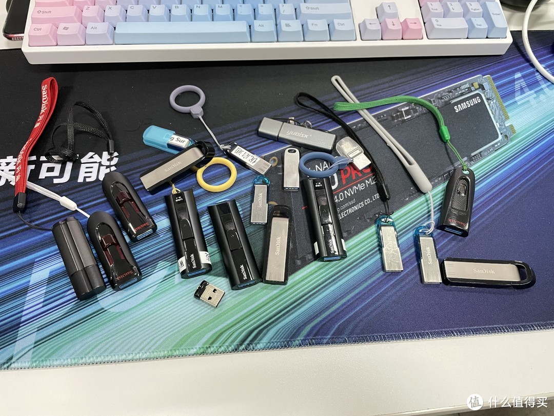 闪迪最强优盘CZ880 1TB到手小记