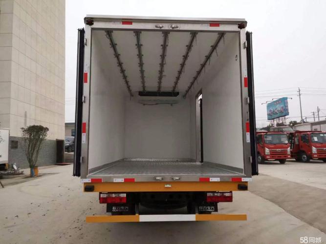 6马力 封闭厢式货车(中轴中顶)大中小型各式冷藏车包售后