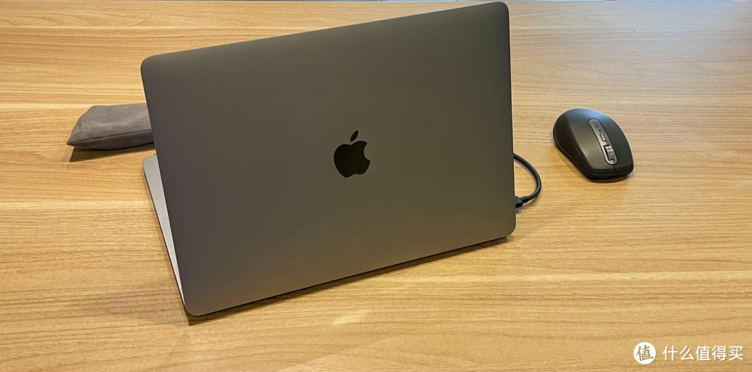 教你在MacBook Pro上玩转Windows 11系统，谁说Mac不能玩游戏，在Windows系统上玩游戏也是一种爽快的体验