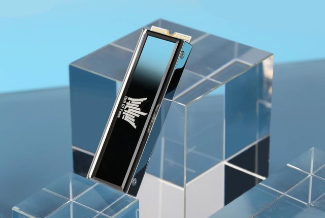 在升级硬盘后如何使用SSD进行系统迁移?