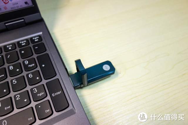 两秒拷贝一部电影，比PSSD更快、更便携，USSD aigo U396太强大